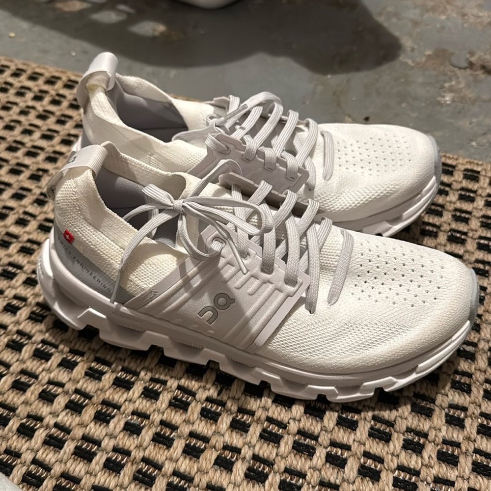 On Cloud sneakers